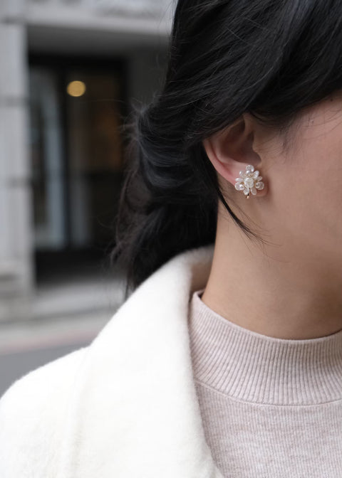 三朵白茉莉【小】