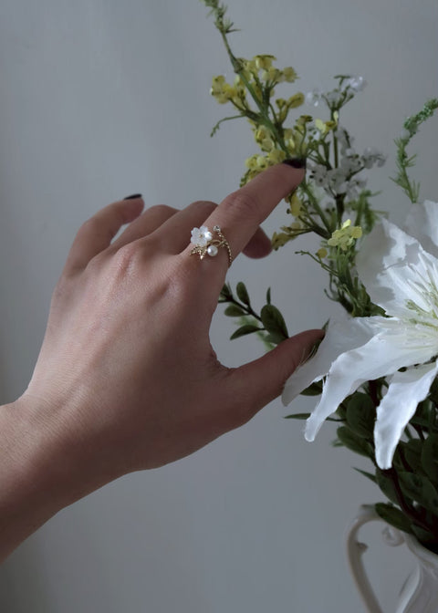 白色櫻花珍珠戒