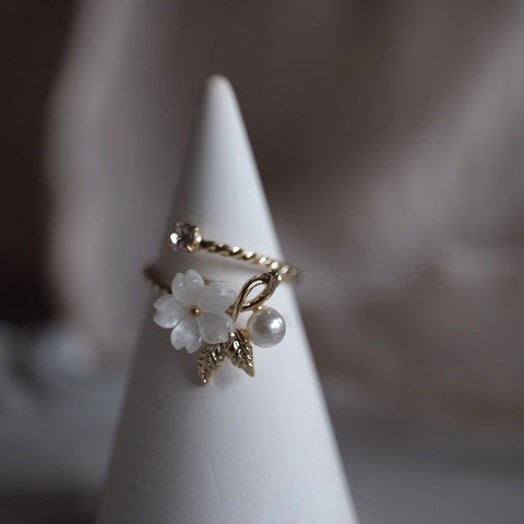 白色櫻花珍珠戒