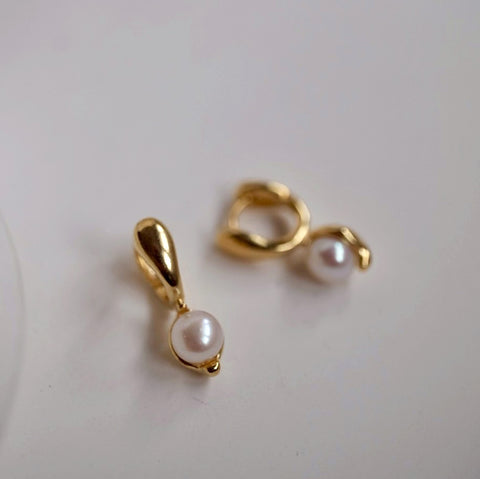 艾拉金色珍珠耳環