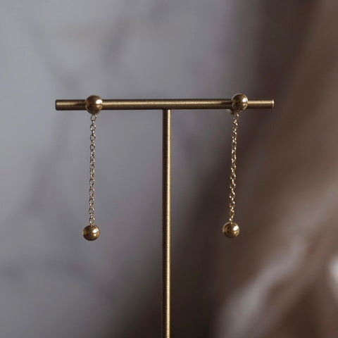 極簡鈦鋼垂墜小金球