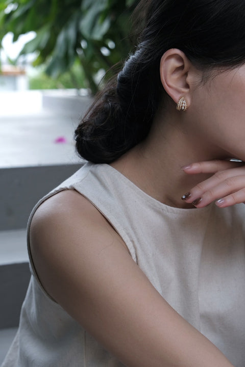 金色蕾絲珍珠耳環