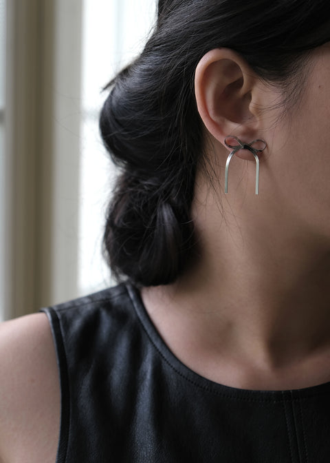 鈦鋼銀色蝴蝶結