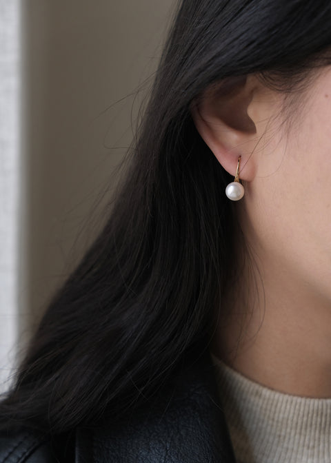 伊莉莎白鈎式珍珠耳環