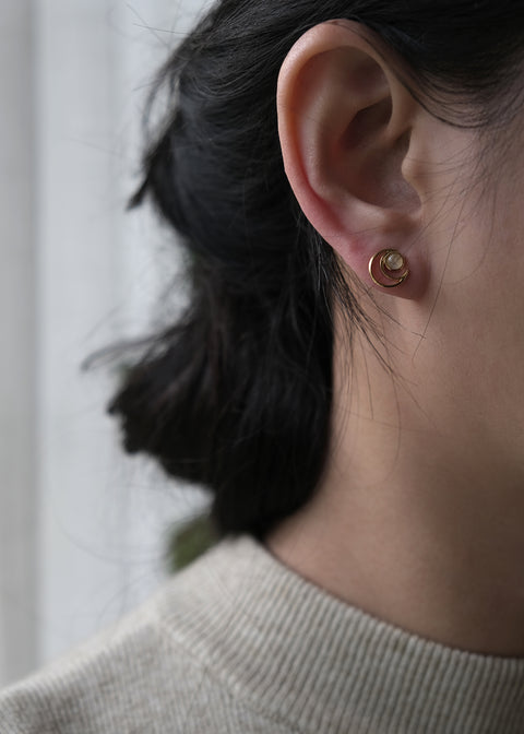 鏤空日夜小耳環