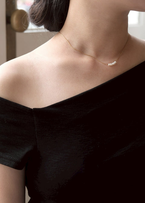 鈦鋼排列小珍珠項鍊