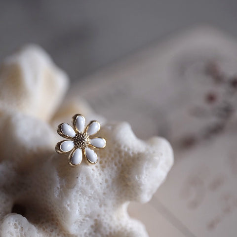 琺瑯清新小雛菊耳環