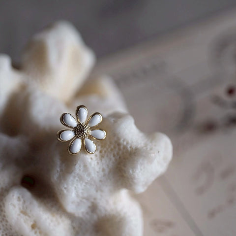 琺瑯清新小雛菊耳環