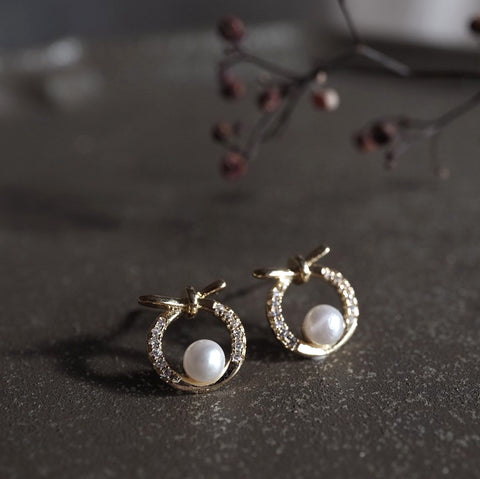 金色珍珠小鑽紐結耳環