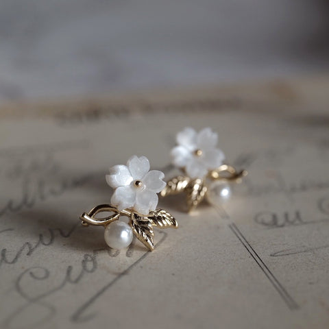 白櫻花珍珠耳環