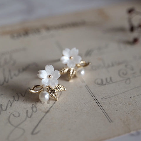 白櫻花珍珠耳環