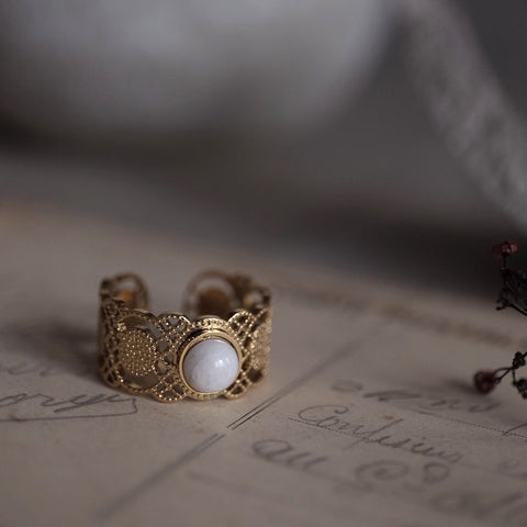 安地斯白玉蕾絲戒