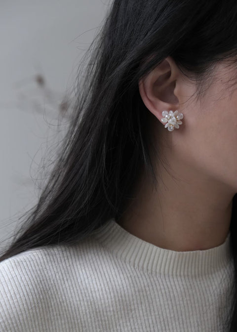 三朵白茉莉【小】