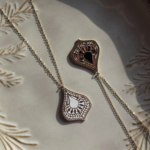 白色薩菲拉