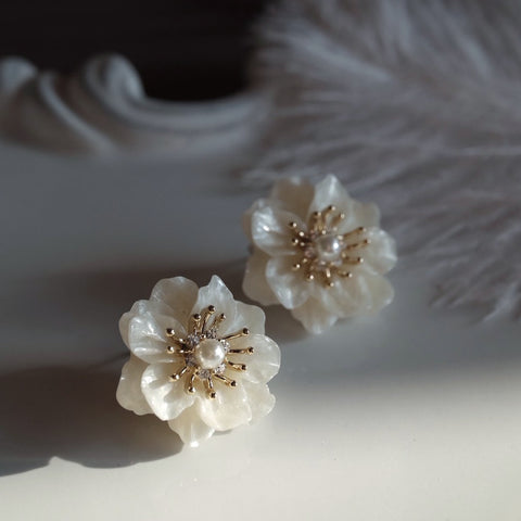 班納白色山茶花【氣質白】