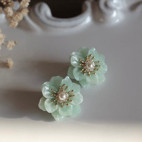 班納山茶花【翡翠綠】