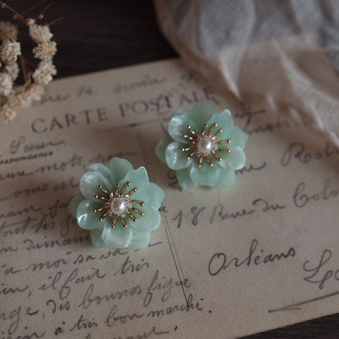 班納山茶花【翡翠綠】