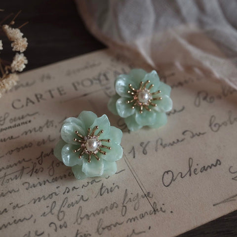 班納山茶花【翡翠綠】