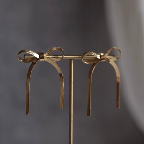 鈦鋼金色蝴蝶結