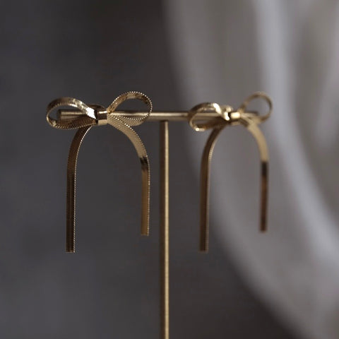 鈦鋼金色蝴蝶結