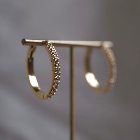 鈦鋼滿鑽橢圓耳環