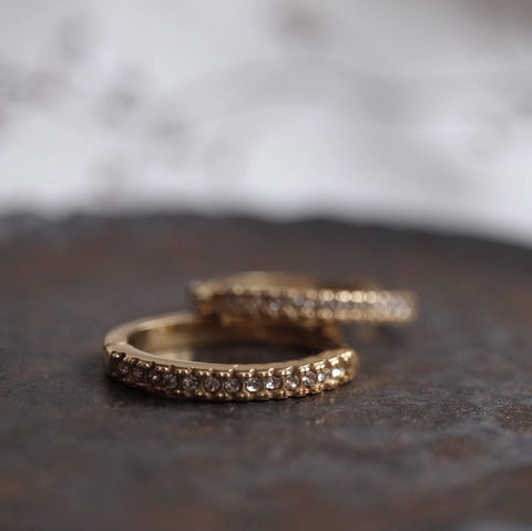 鈦鋼滿鑽橢圓耳環