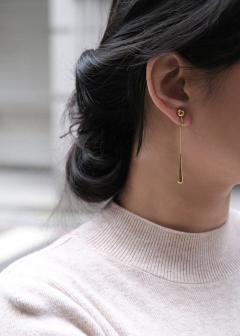 鈦鋼長水滴垂墜耳夾