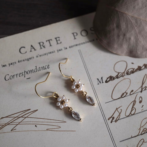 珍珠小花水滴鑽耳環