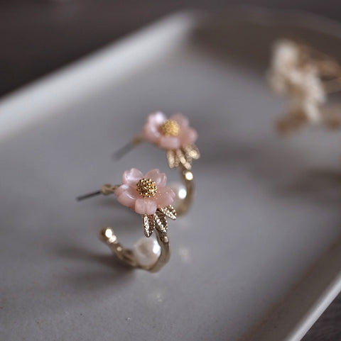 粉櫻珍珠C型耳環