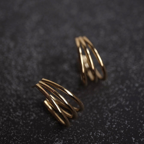 鈦鋼利落三爪耳環